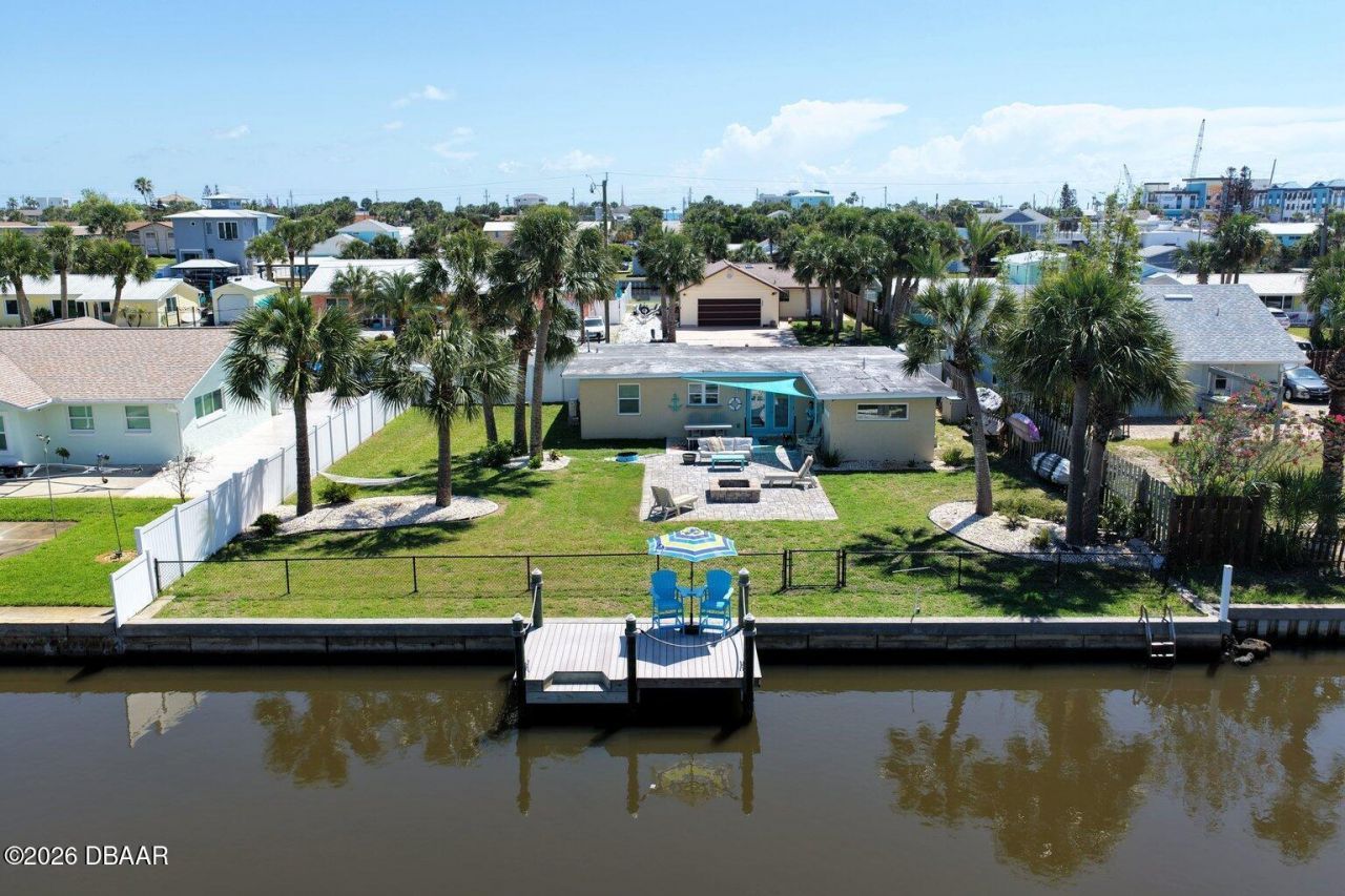 119 N Palmetto Avenue Flagler Beach, FL 
