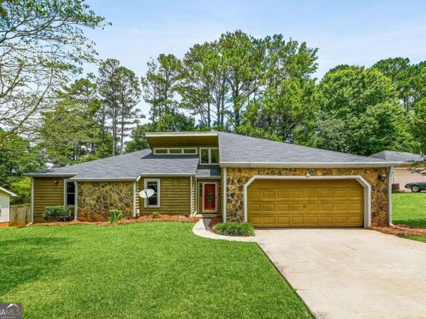 8808 Elon Trail, Jonesboro, GA 30238