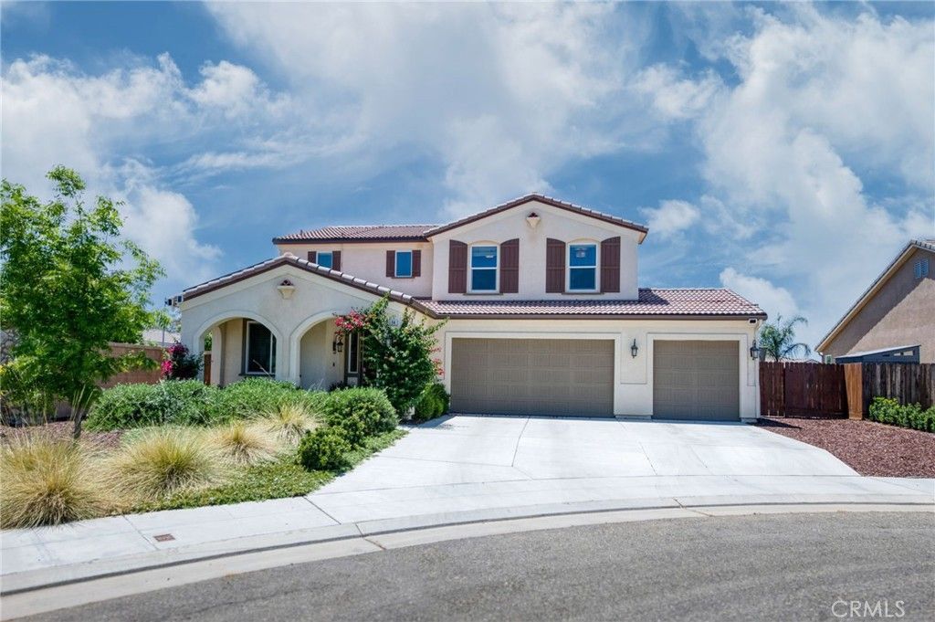 3594 Amanecer, Clovis, CA 93619 Main Photo