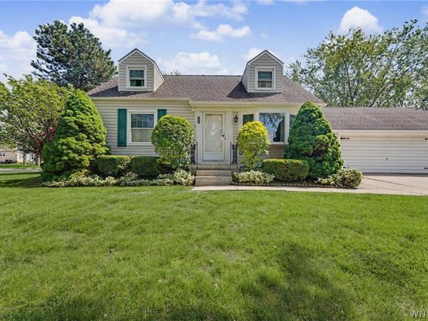 240 Blackstone Boulevard , Tonawanda, NY 14150
