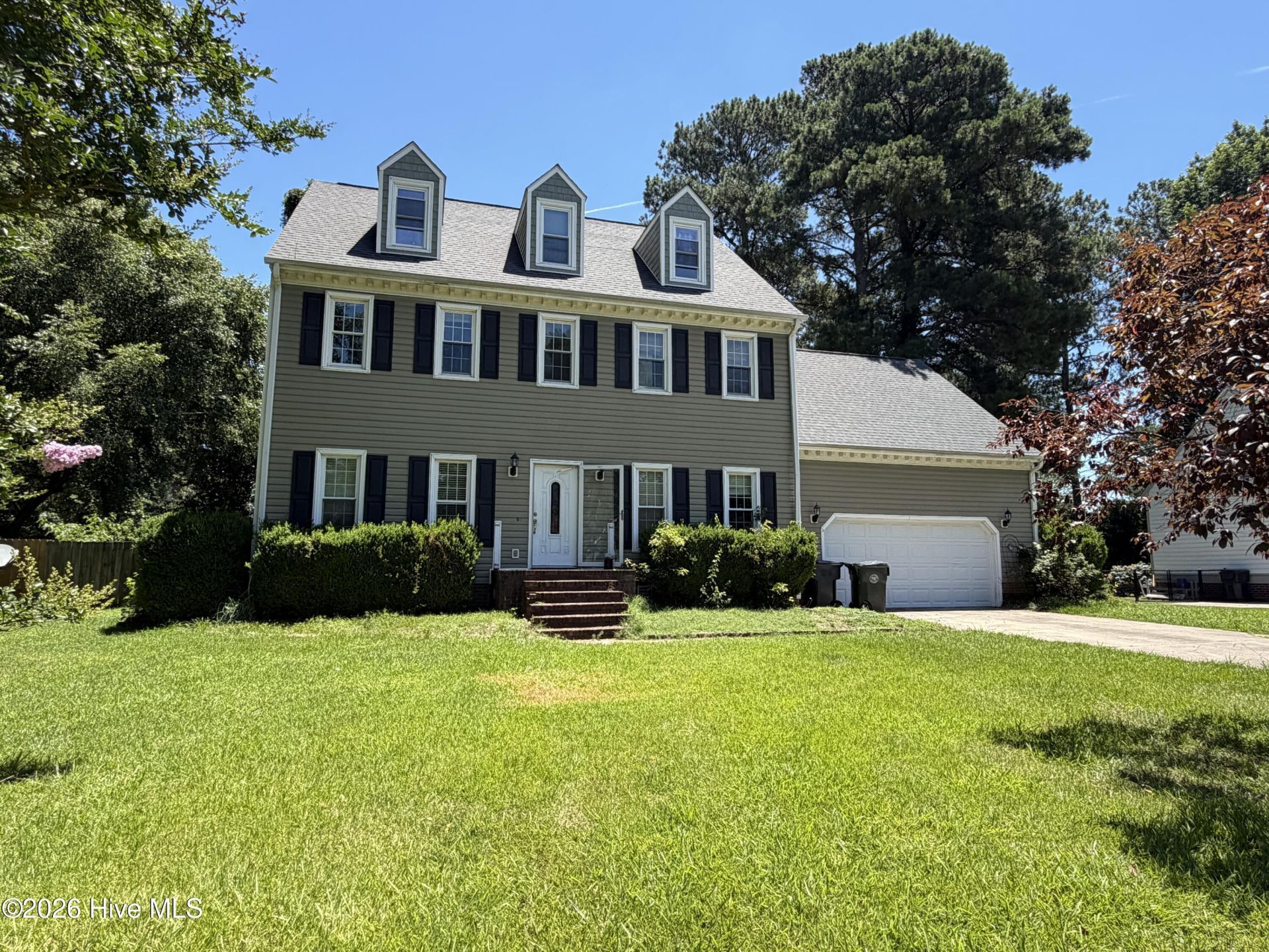127 S Marion Drive, Goldsboro, NC 27534 Main Photo