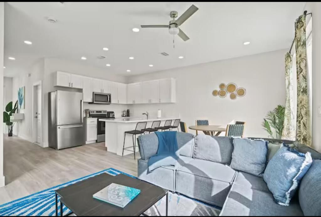1547 W 26th Court, Unit 2, Riviera Beach, FL 33404 Photo