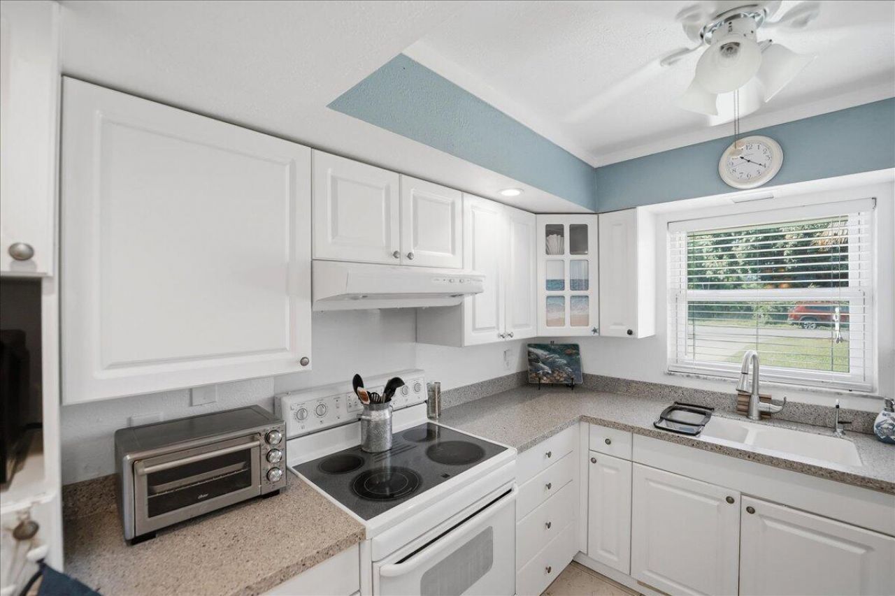 1153 SE 14th Street, Stuart, FL 34996 Photo