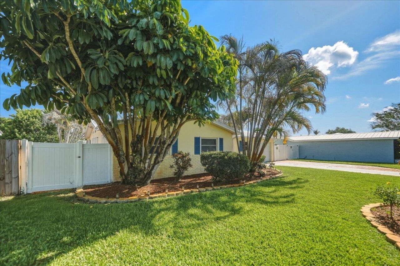 1153 SE 14th Street, Stuart, FL 34996 Photo