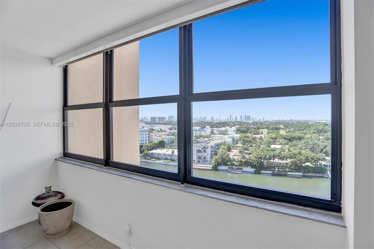2555 Collins Ave, Unit 1508, Miami Beach, FL 33140 Photo