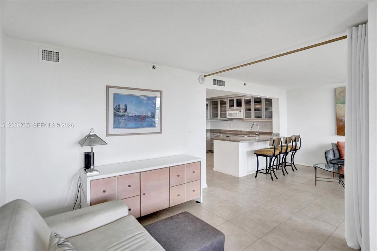2555 Collins Ave, Unit 1508, Miami Beach, FL 33140 Photo