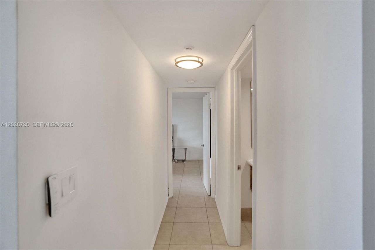 2555 Collins Ave, Unit 1508, Miami Beach, FL 33140 Photo