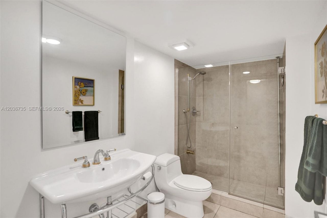 2555 Collins Ave, Unit 1508, Miami Beach, FL 33140 Photo