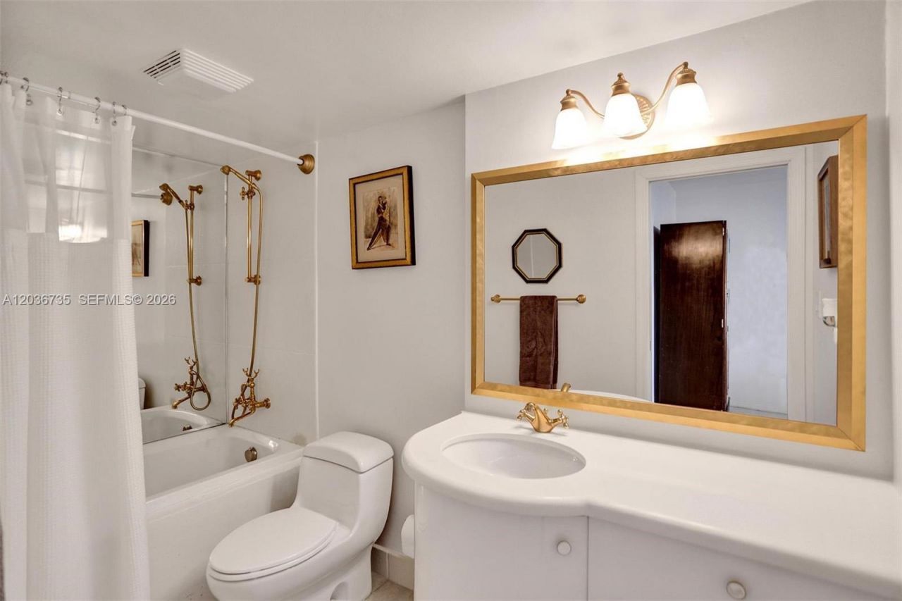 2555 Collins Ave, Unit 1508, Miami Beach, FL 33140 Photo