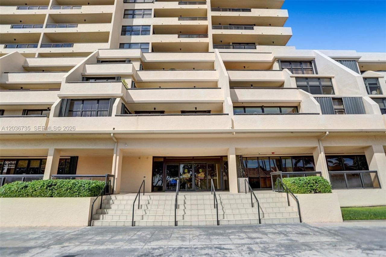2555 Collins Ave, Unit 1508, Miami Beach, FL 33140 Photo