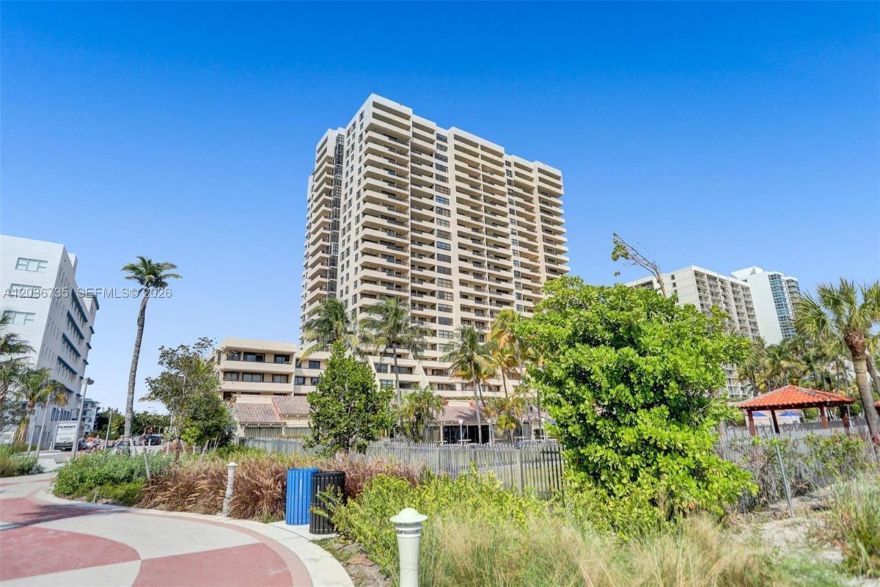 2555 Collins Ave, Unit 1508, Miami Beach, FL 33140 Photo