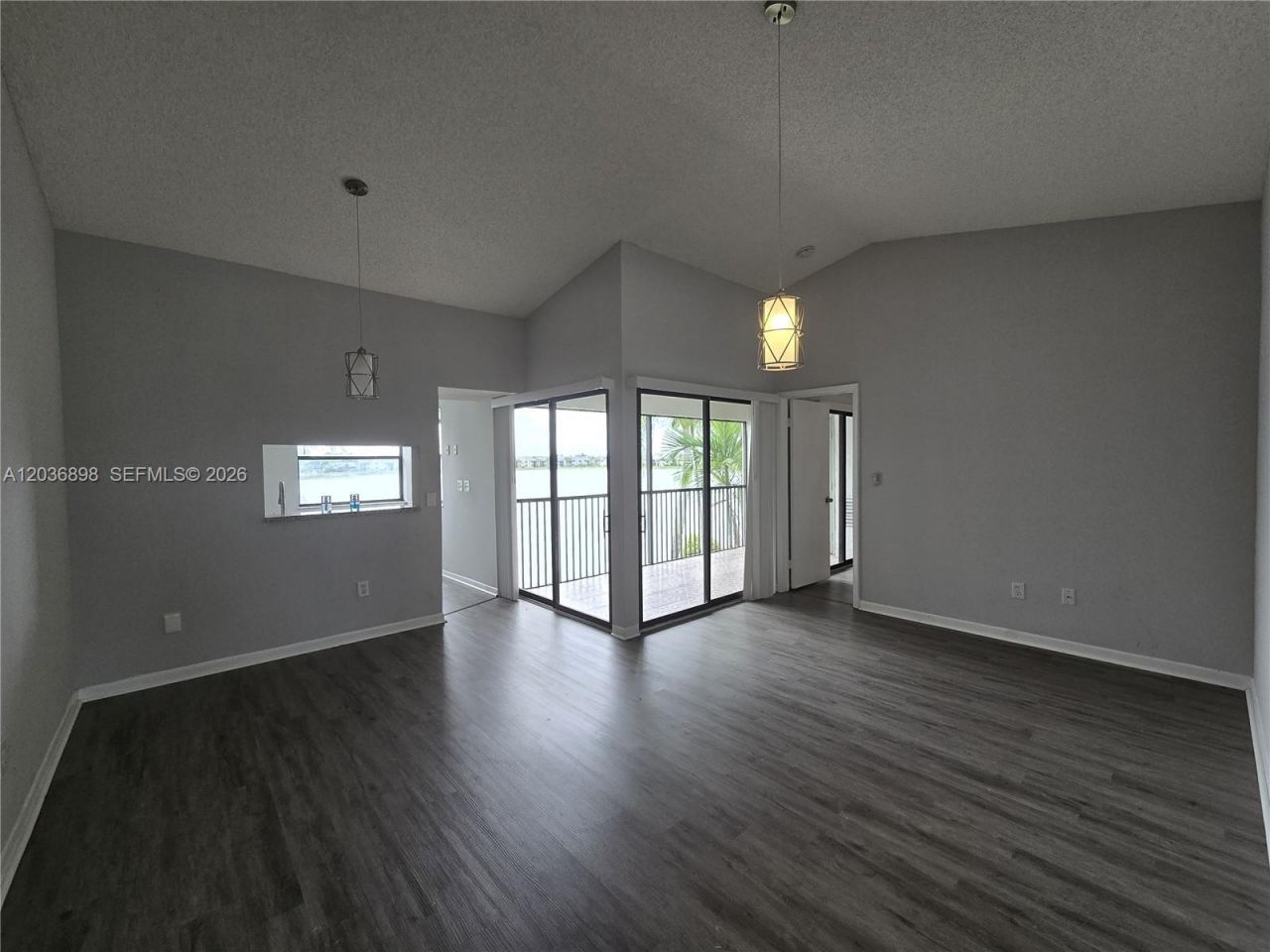 1024 S Independence Dr, Unit 1024E, Homestead, FL 33034 Photo