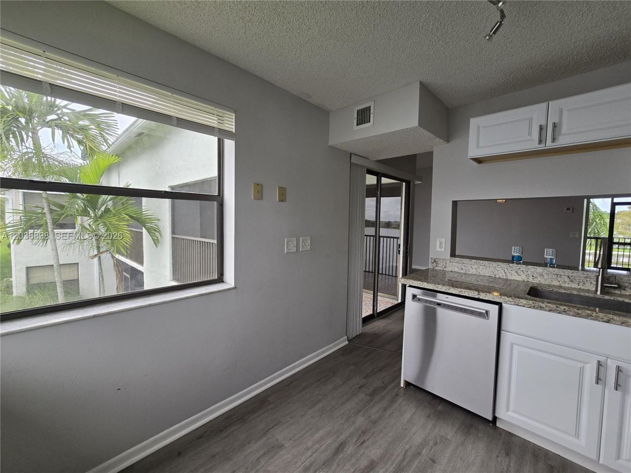 1024 S Independence Dr, Unit 1024E, Homestead, FL 33034 Photo