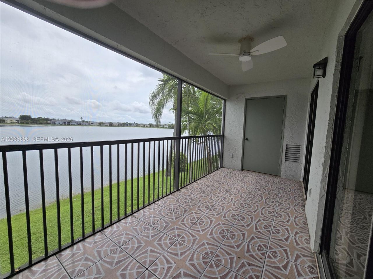 1024 S Independence Dr, Unit 1024E, Homestead, FL 33034 Photo