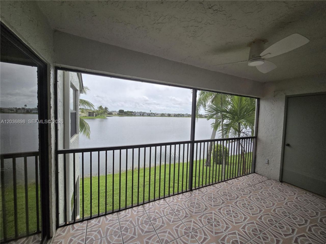 1024 S Independence Dr, Unit 1024E, Homestead, FL 33034 Photo