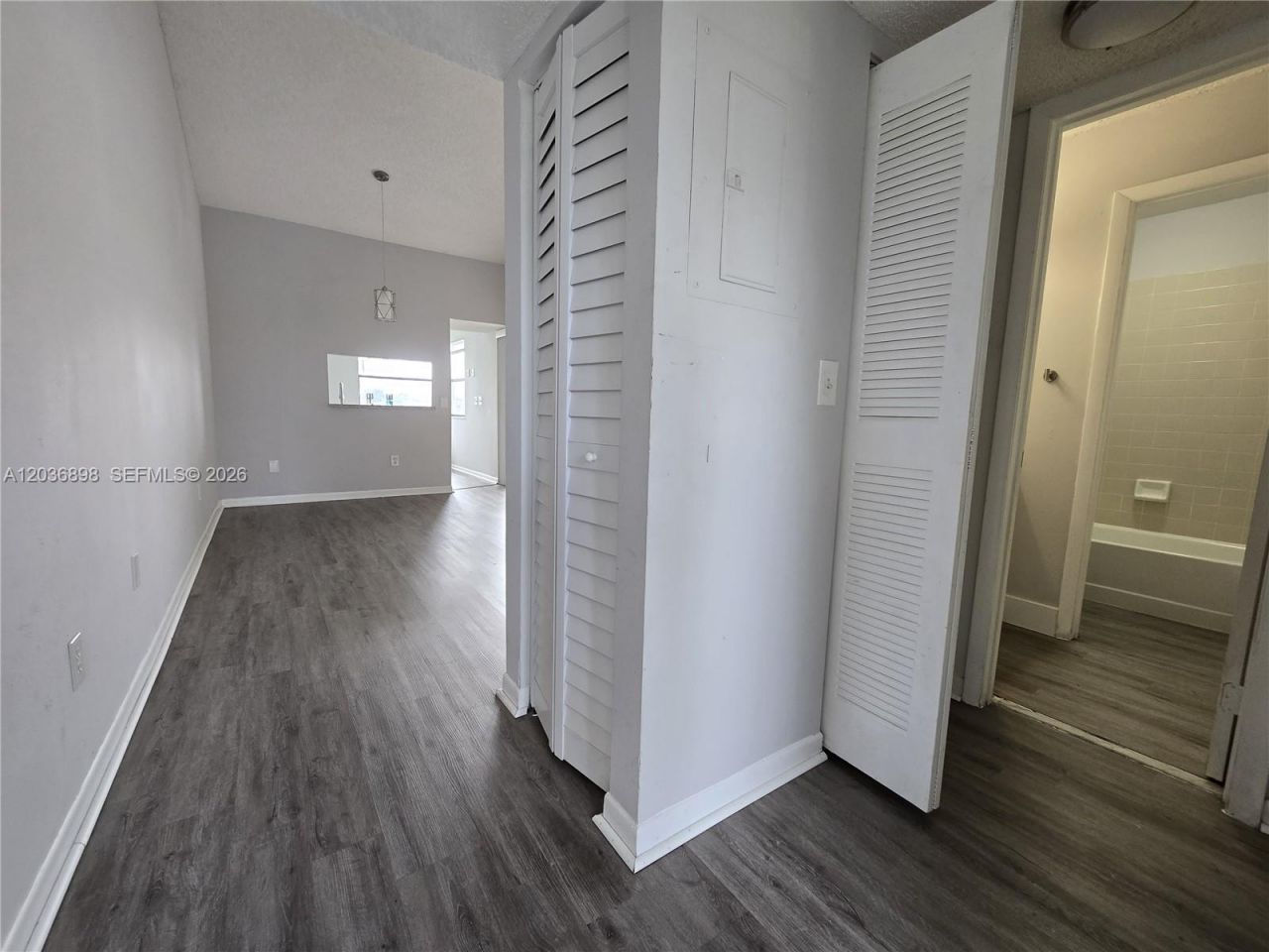 1024 S Independence Dr, Unit 1024E, Homestead, FL 33034 Photo