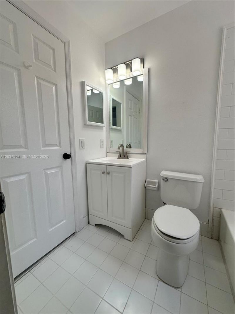 5541 NW 90th Ter , Unit 5541, Sunrise, FL 33351 Photo