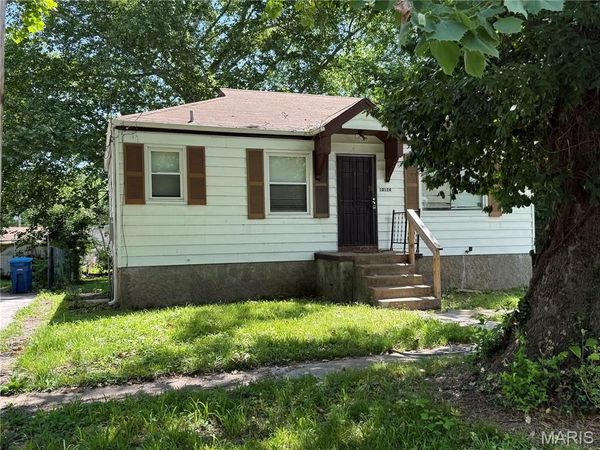 10124 Winkler Drive , St Louis, MO 63136