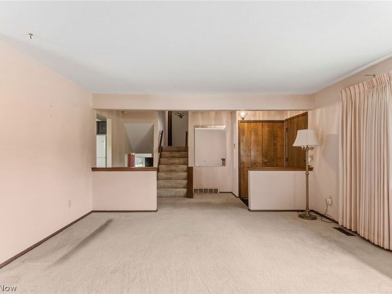 21820 Mastick Road, Fairview Park, OH 44126 Photo 12