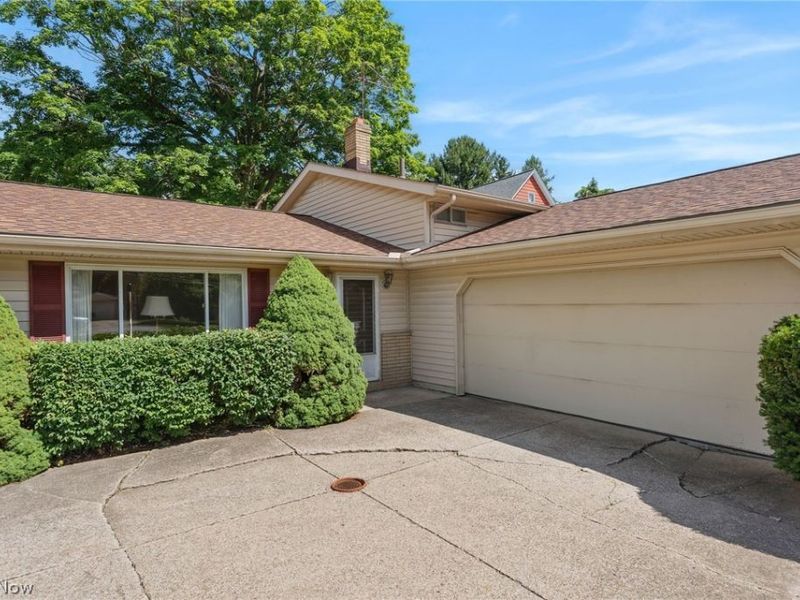 21820 Mastick Road, Fairview Park, OH 44126 Photo 38
