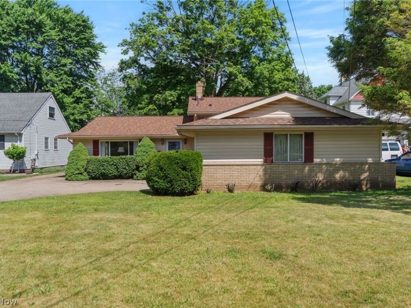 21820 Mastick Road, Fairview Park, OH 44126 Photo 40