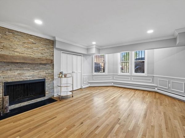 336 Beacon St, Unit 1, Boston, MA 02116