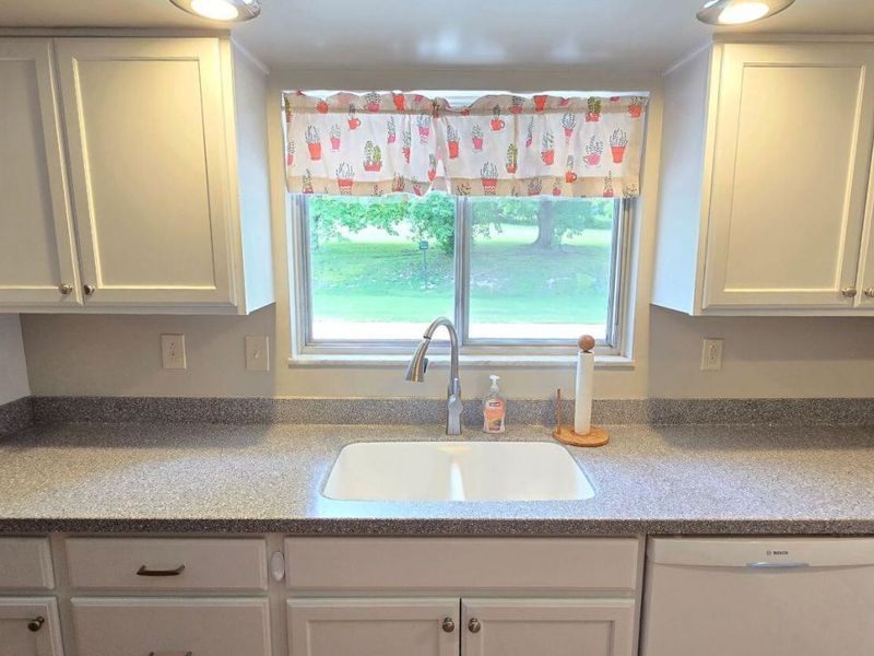 2082 Stowe Drive, Springfield, OH 45505 Photo 14