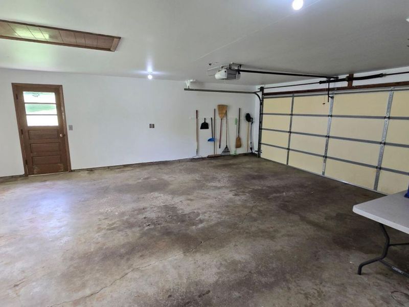 2082 Stowe Drive, Springfield, OH 45505 Photo 48