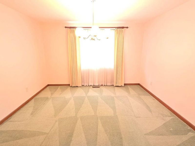 2082 Stowe Drive, Springfield, OH 45505 Photo 9
