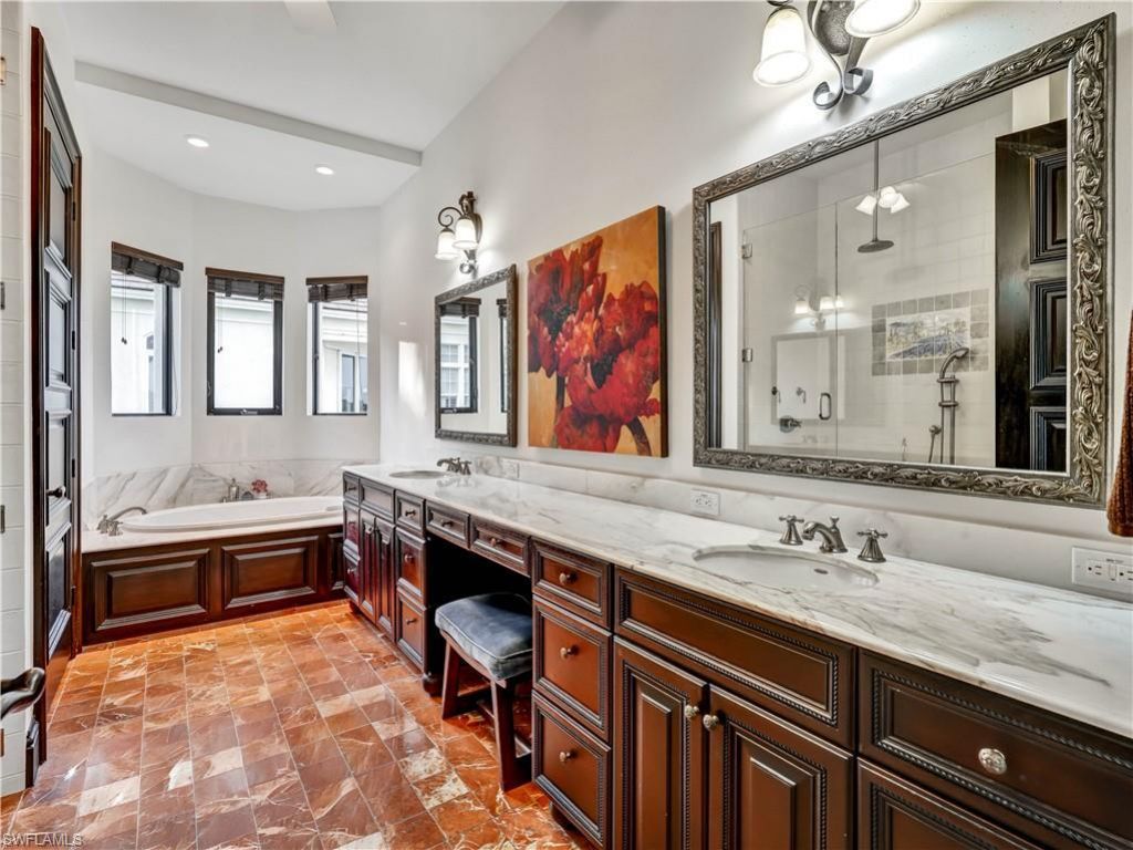 2535 Tarpon Rd, Naples, FL 34102 Photo