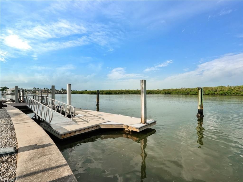 2535 Tarpon Rd, Naples, FL 34102 Photo