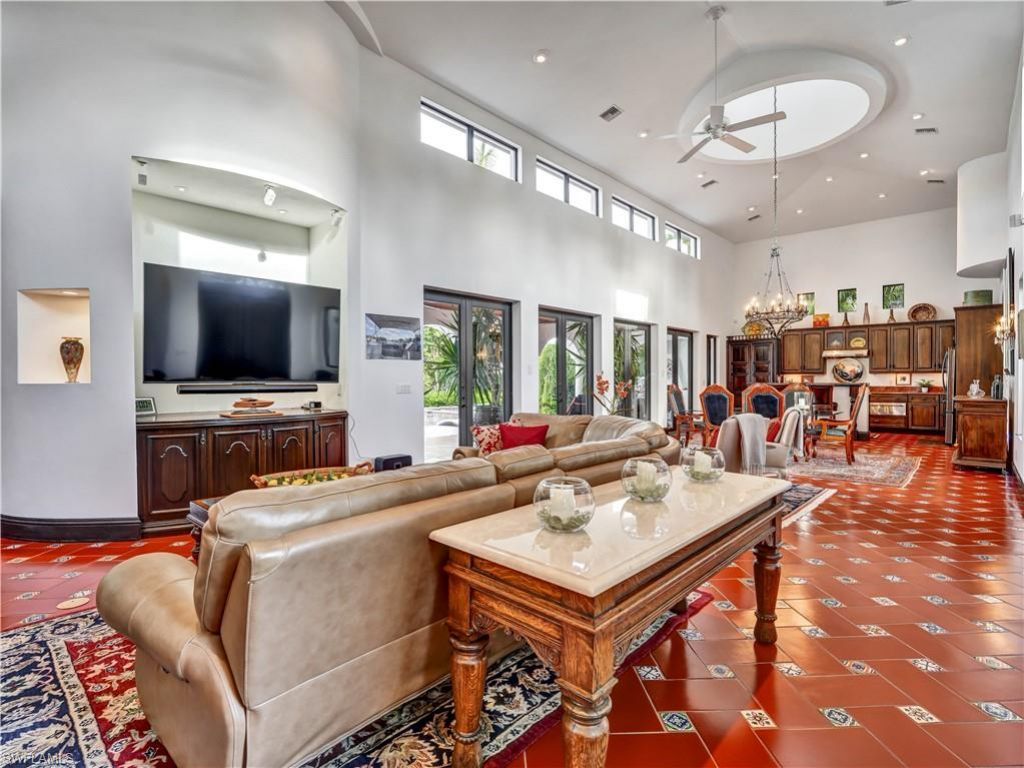 2535 Tarpon Rd, Naples, FL 34102 Photo