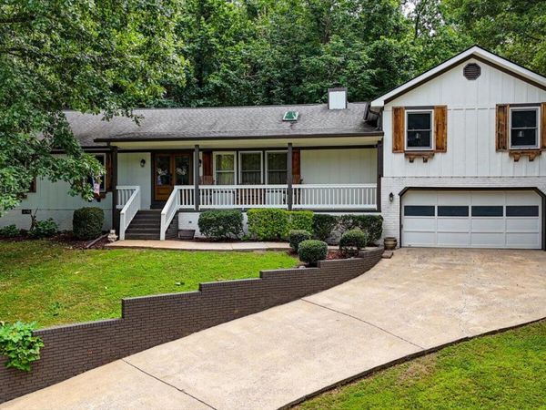 9302 Rockshire Lane, Chattanooga, TN 37421