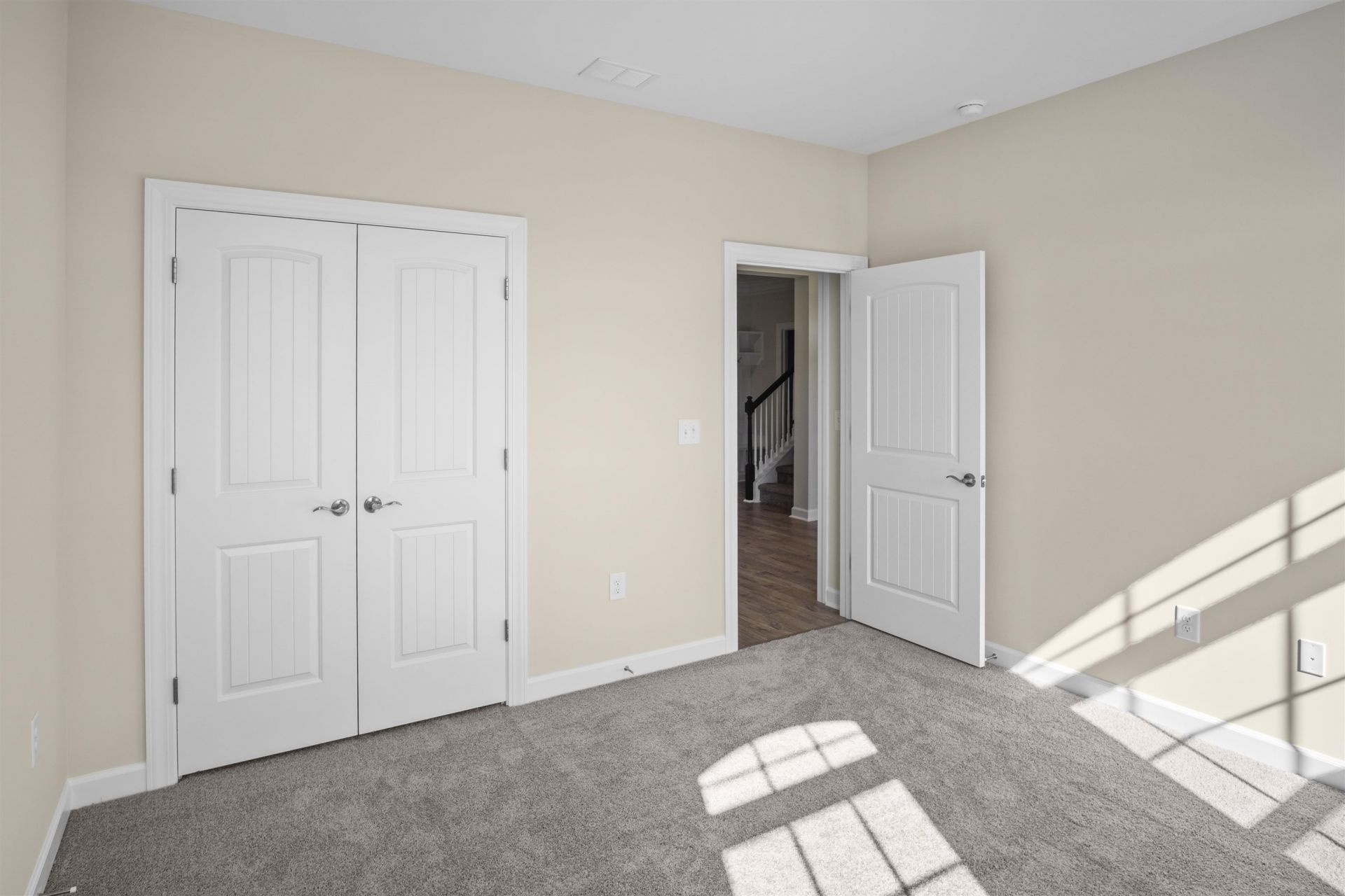 449 Starlit Way  Photo 8