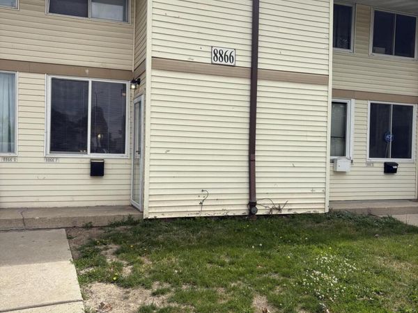 8866 N 95 St, Unit F, Milwaukee, WI 53224