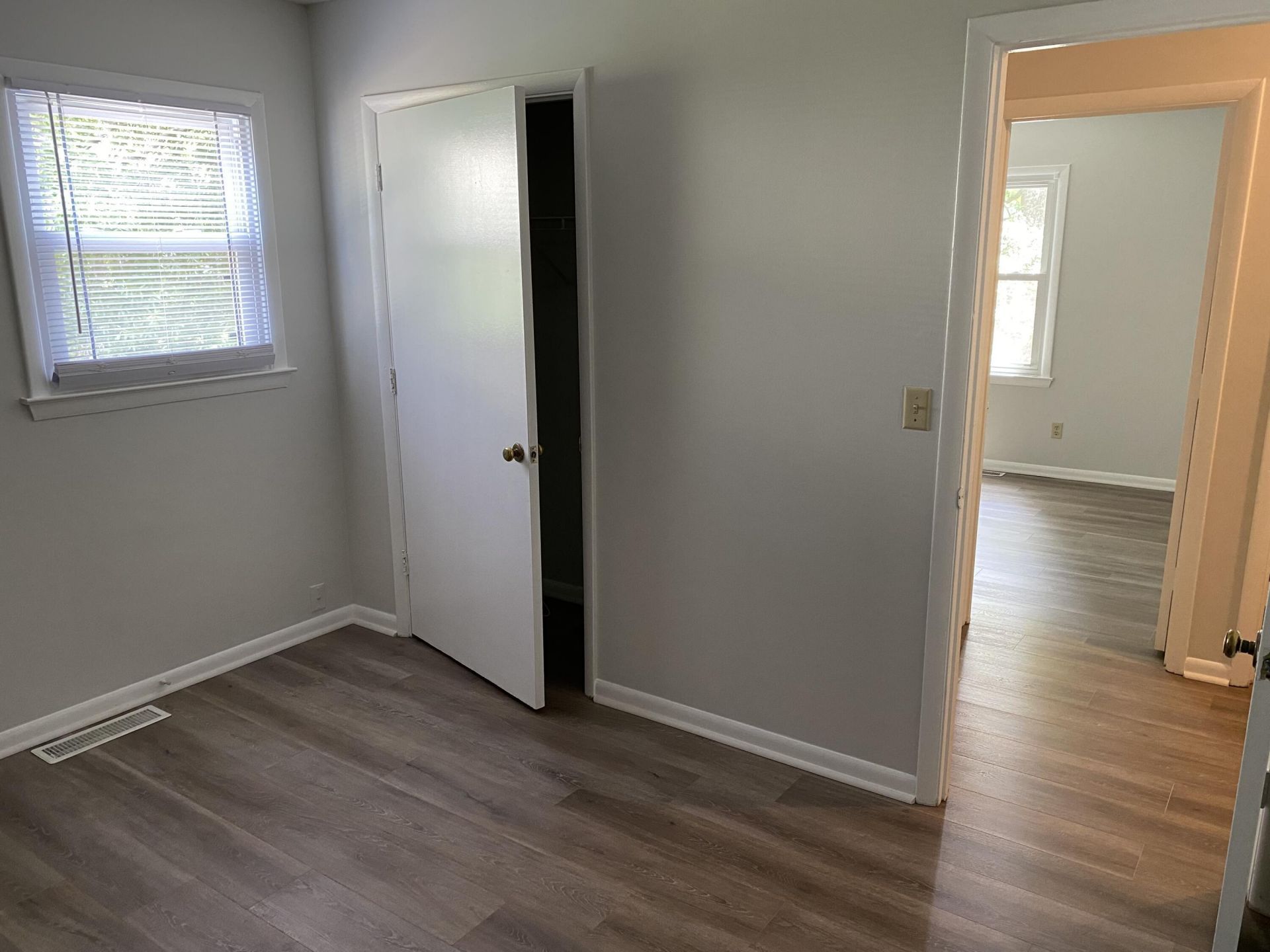 1224 Meadow Park Lane Photo 12