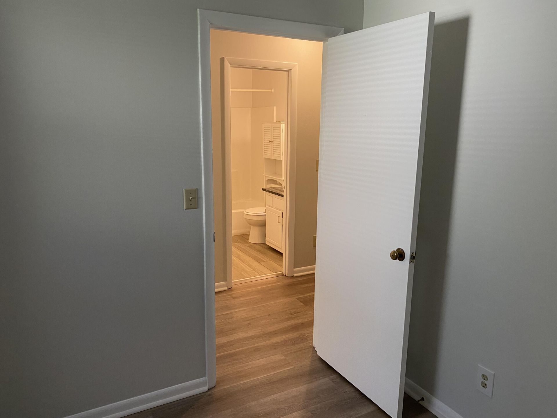 1224 Meadow Park Lane Photo 13