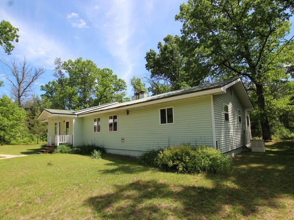 2259 E 40th Street, Idlewild, MI 49642