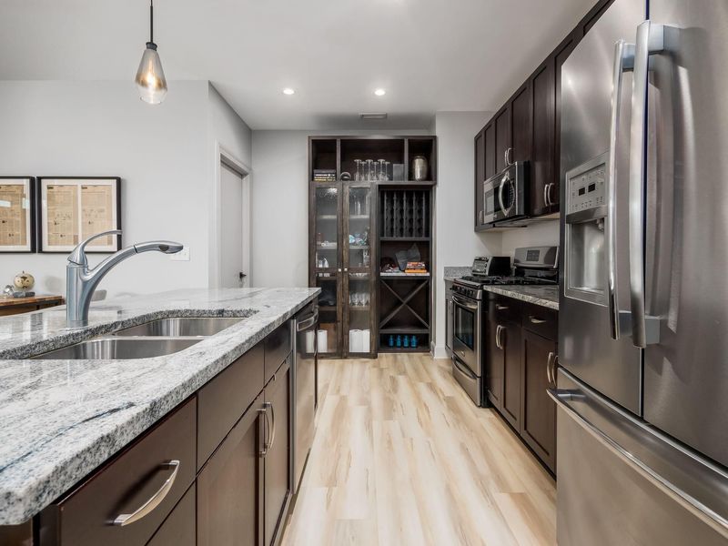 1145 N High Street , Unit 204, Columbus, OH 43201 Photo 8