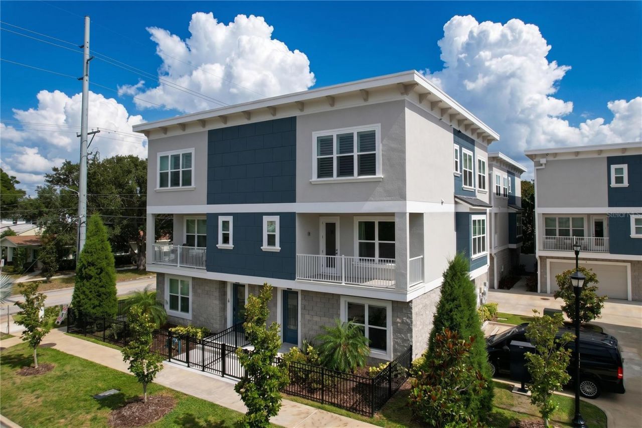3702 W Roland Street, Unit 3, Tampa, FL 33609 Photo
