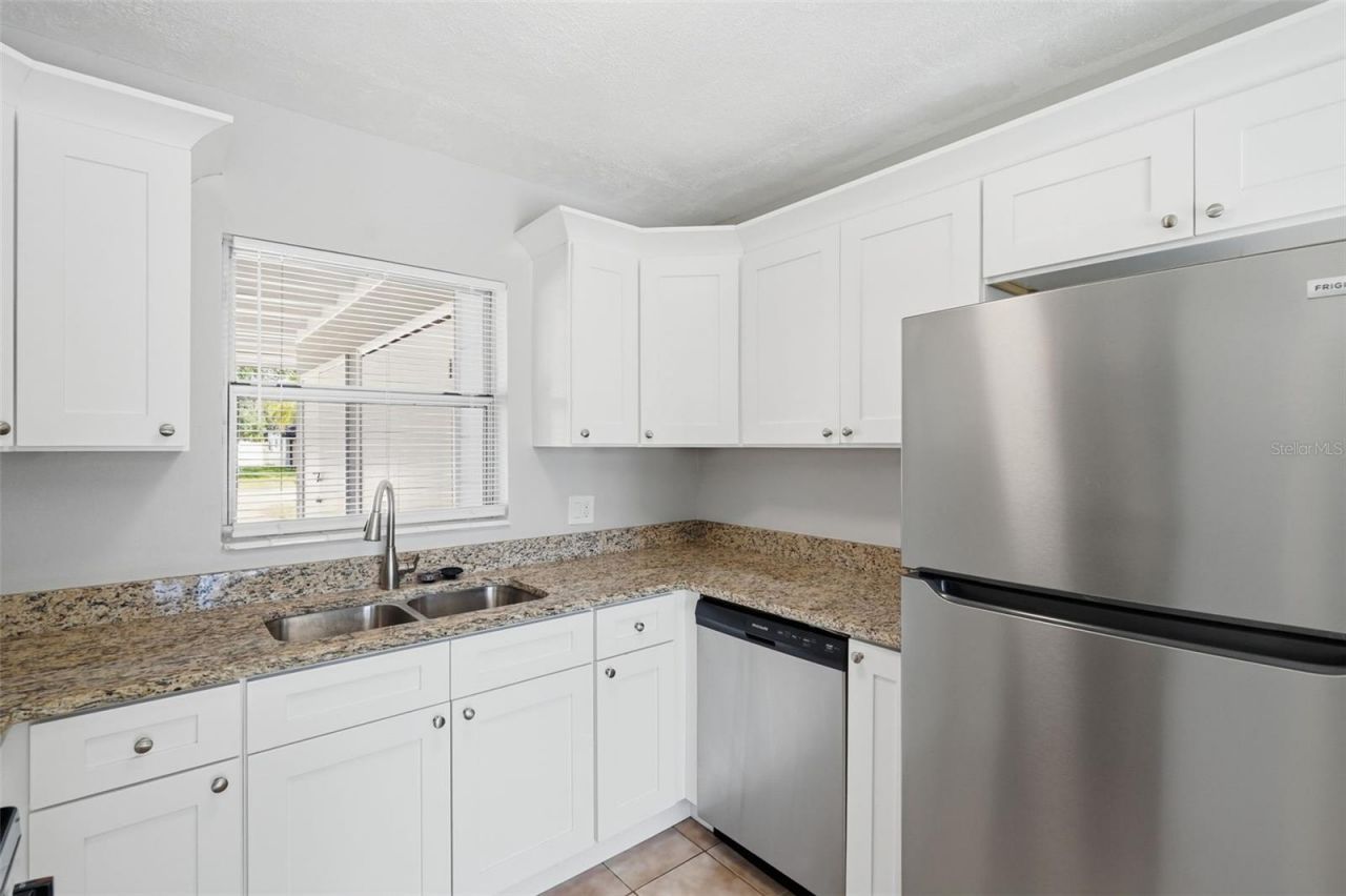 3934 Helena Street Ne, Saint Petersburg, FL 33703 Photo