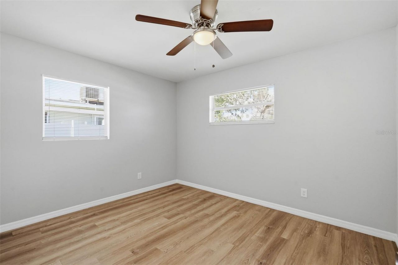 3934 Helena Street Ne, Saint Petersburg, FL 33703 Photo