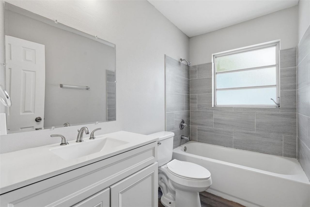 3934 Helena Street Ne, Saint Petersburg, FL 33703 Photo