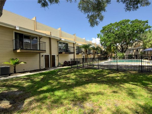 5409 SWEETWATER TERRACE CIRCLE , TAMPA, FL 33634