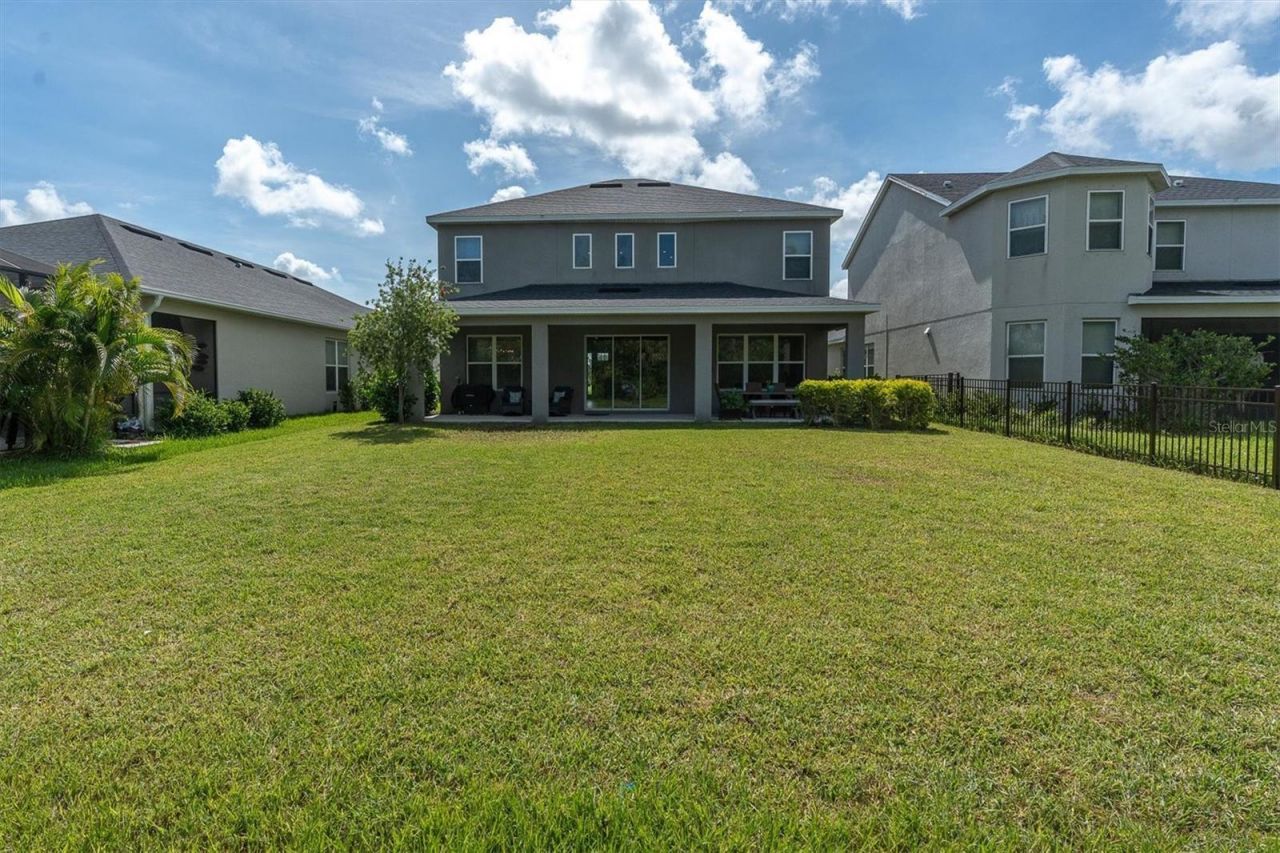 10815 Fieldstone Drive, Palmetto, FL 34221 Photo