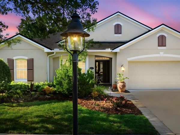 1609 VICTORIA GARDENS DRIVE, DELAND, FL 32724