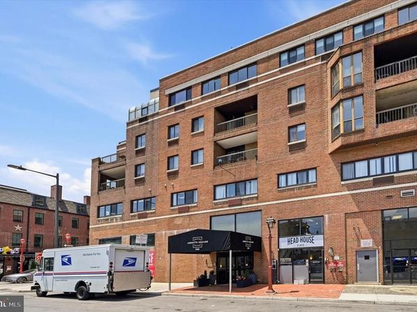 200 10 LOMBARD STREET , Unit 637, PHILADELPHIA, PA 19147