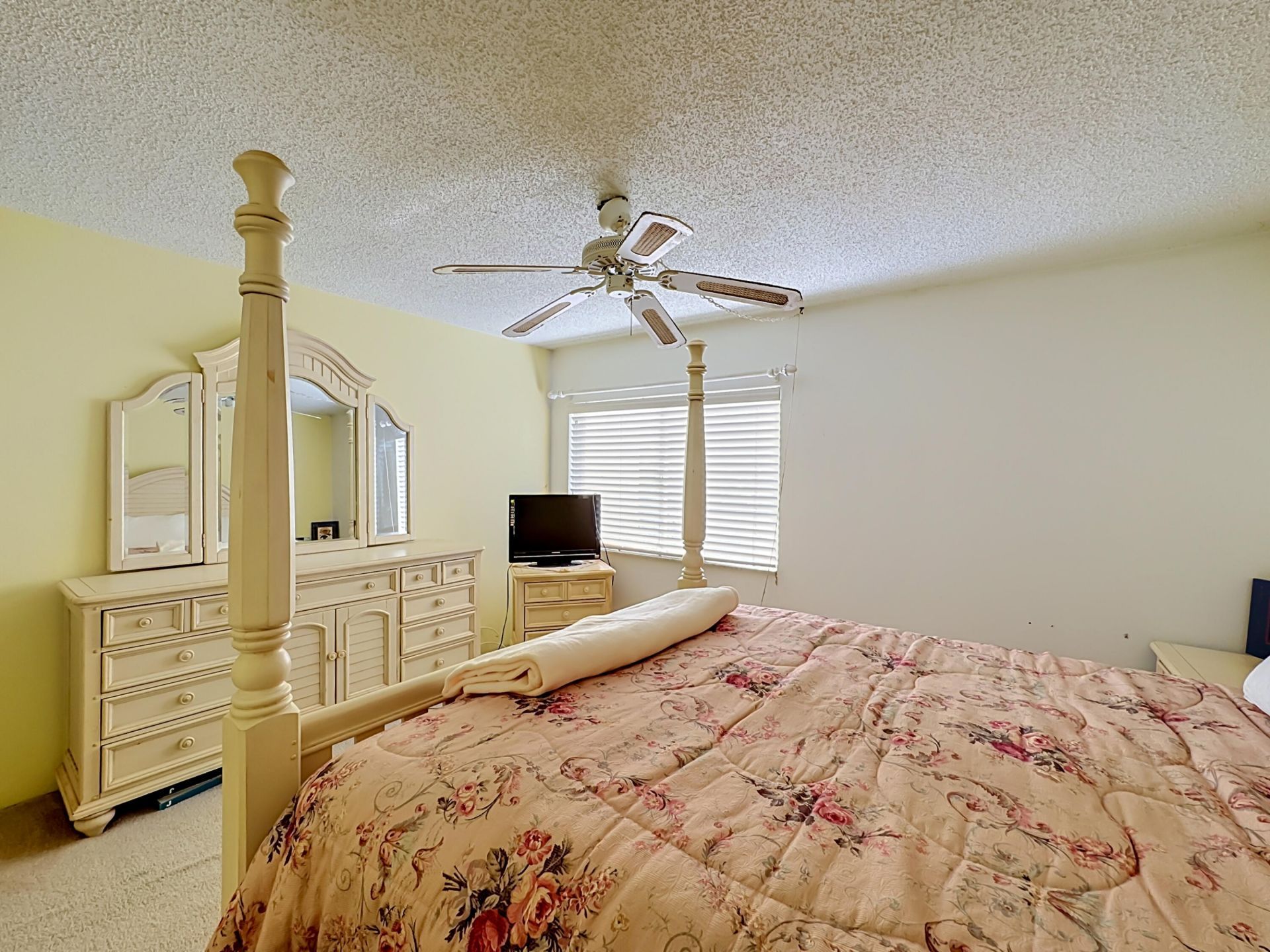 1310 NE 14th Court, Unit K17, Jensen Beach, FL 34957 Photo