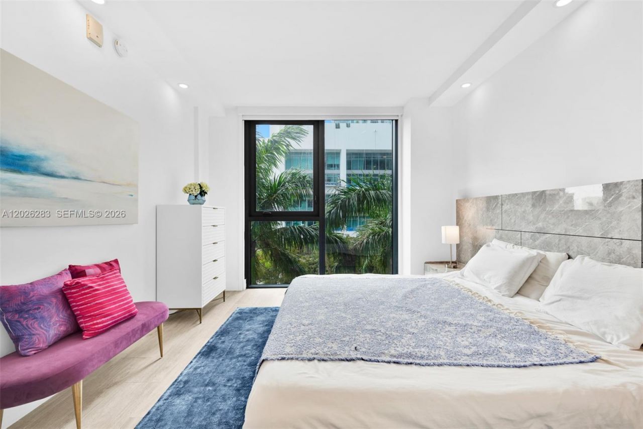 121 NE 34th St , Unit L304, Miami, FL 33137 Photo