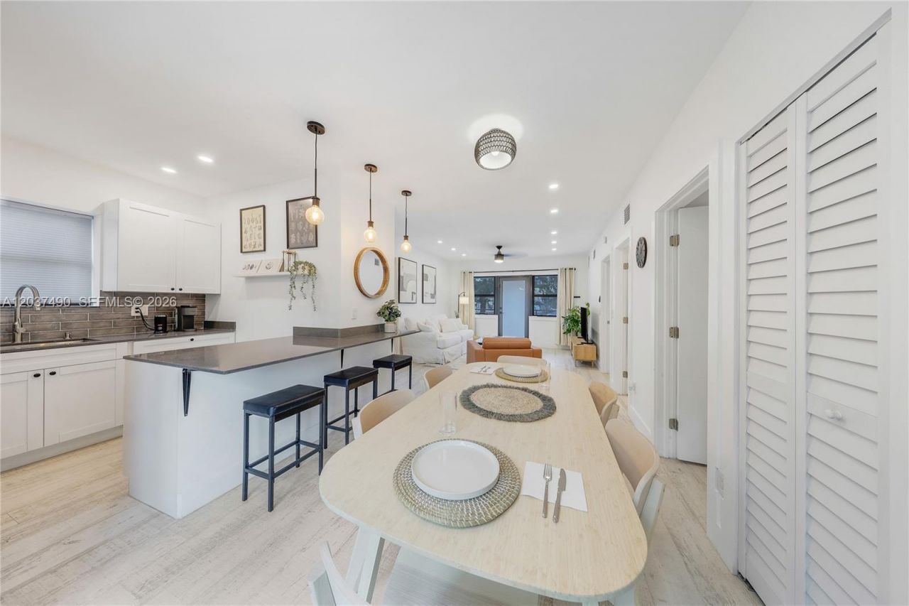 243 NW 32nd St , Miami, FL 33127 Photo